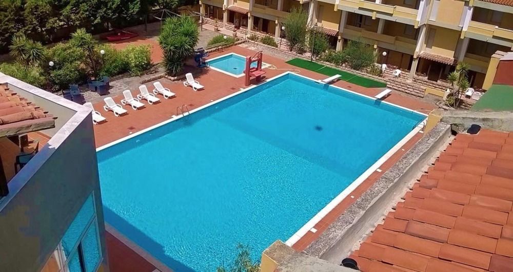 Club Malaspina Bosa Extérieur photo